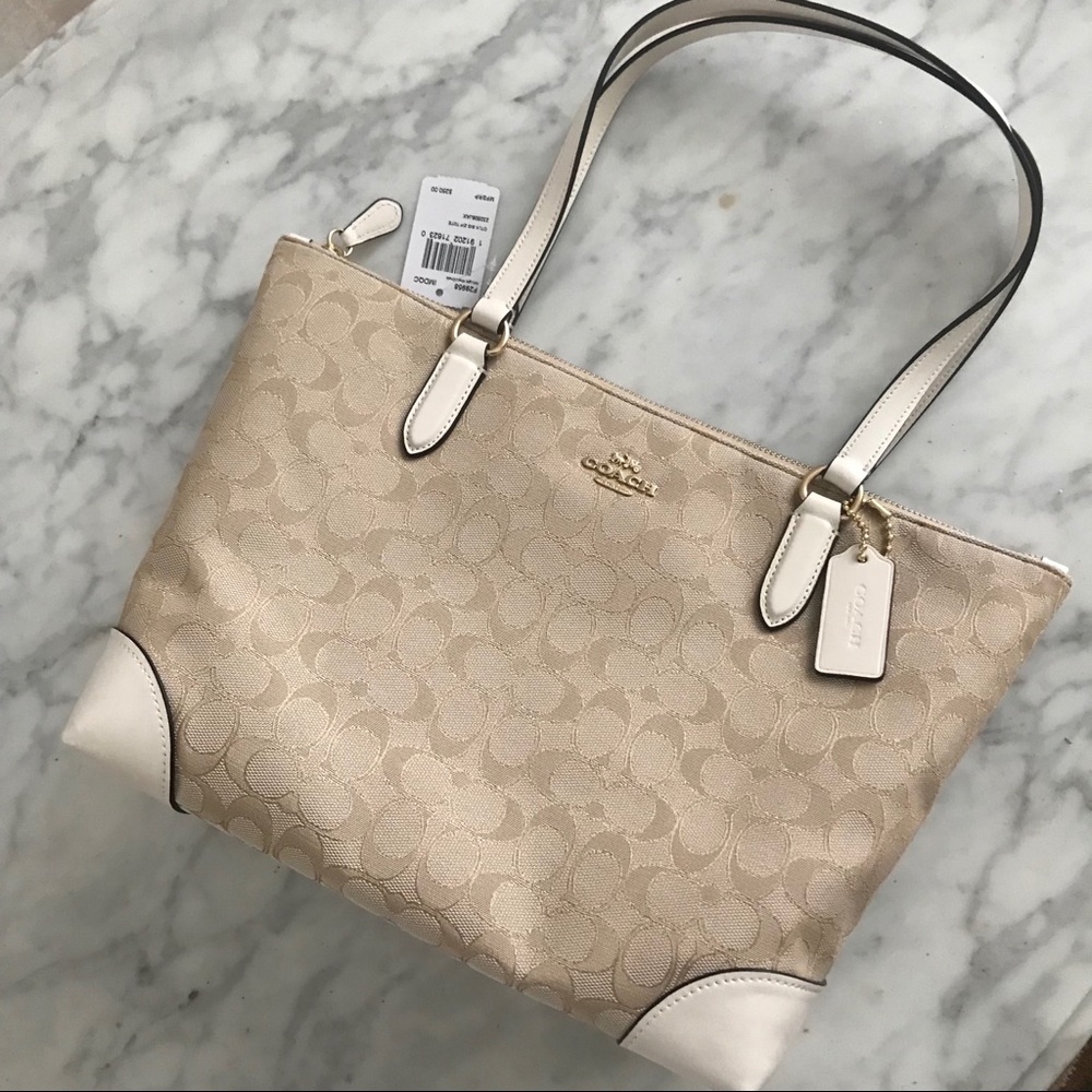 NEW COACH Zip Tote Signature Jacquard Light Khaki